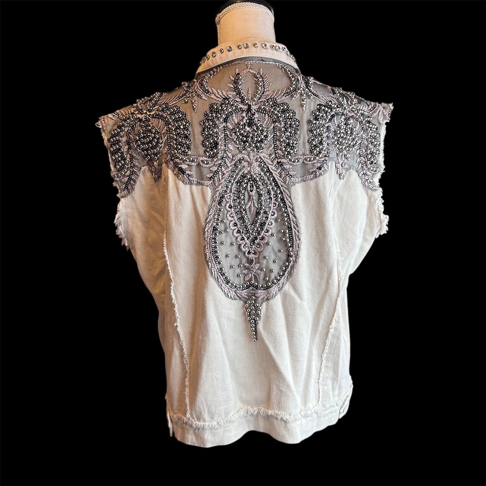 POL Embellished Denim Vest Cream Size S Oversized Beaded Studded Trucker Jacket - Picture 11 of 13
